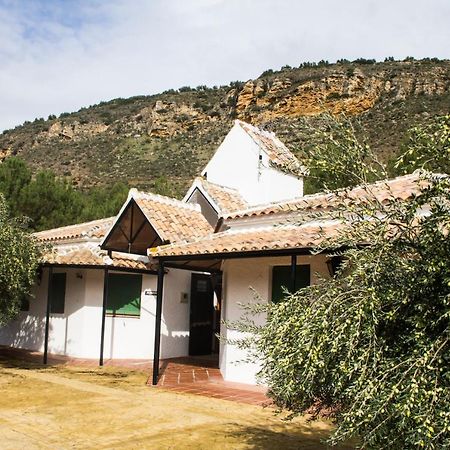 Centro De Ocio Alua Casa Rural Iznajar Lago De Andalucia Exterior photo